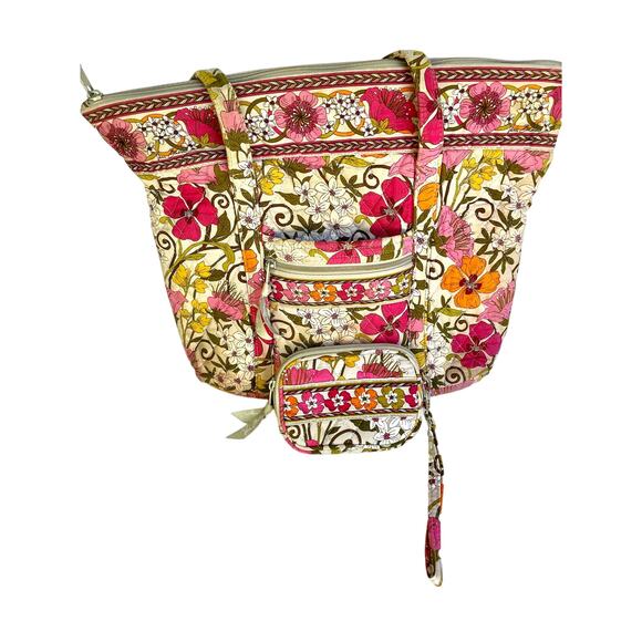 Vera Bradley Handbags - VERA BRADLEY Floral Tote with Coin Purse Wristlet Pink Orange Cottagecore Quilt